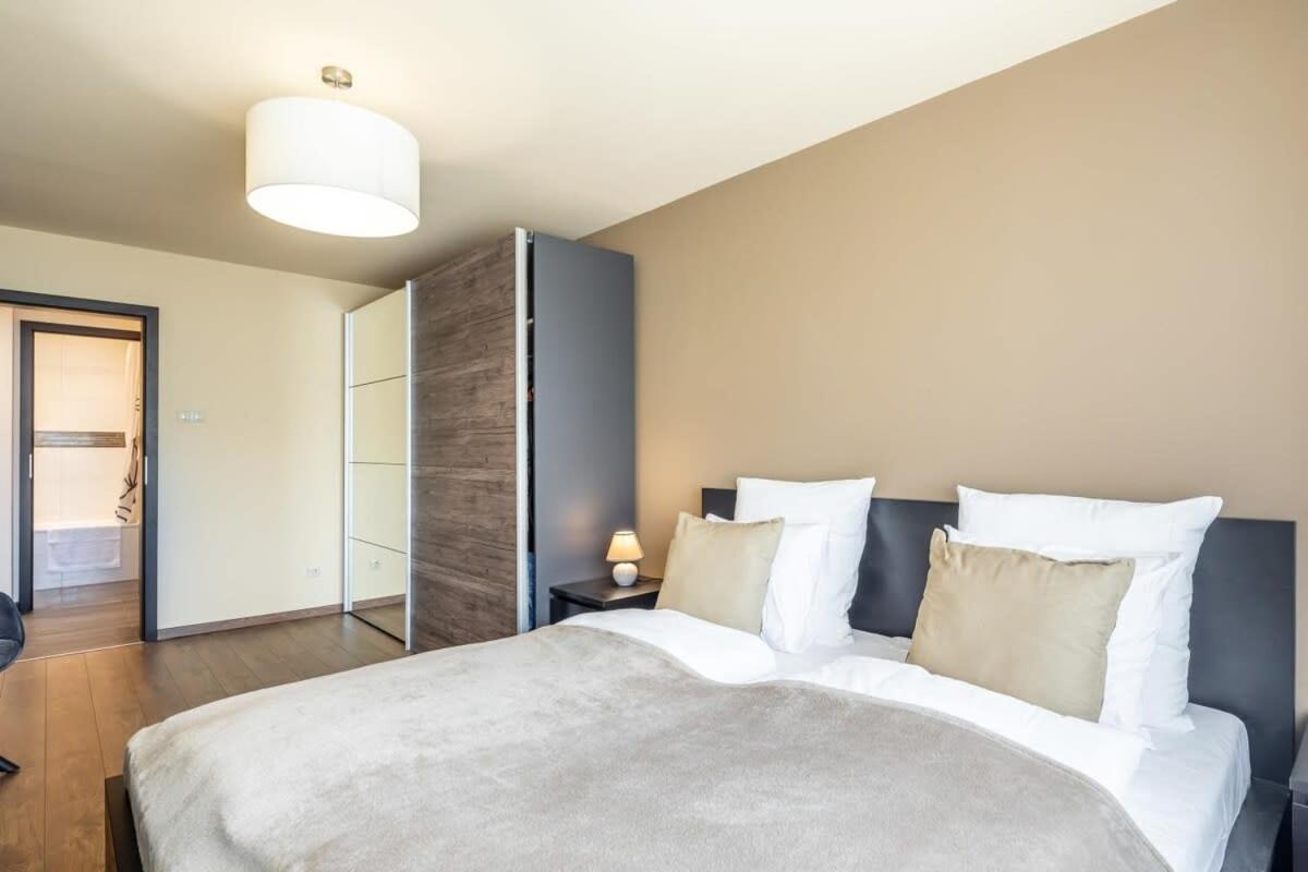 Cozy Quiet Apartment With A Balcony ブダペスト エクステリア 写真