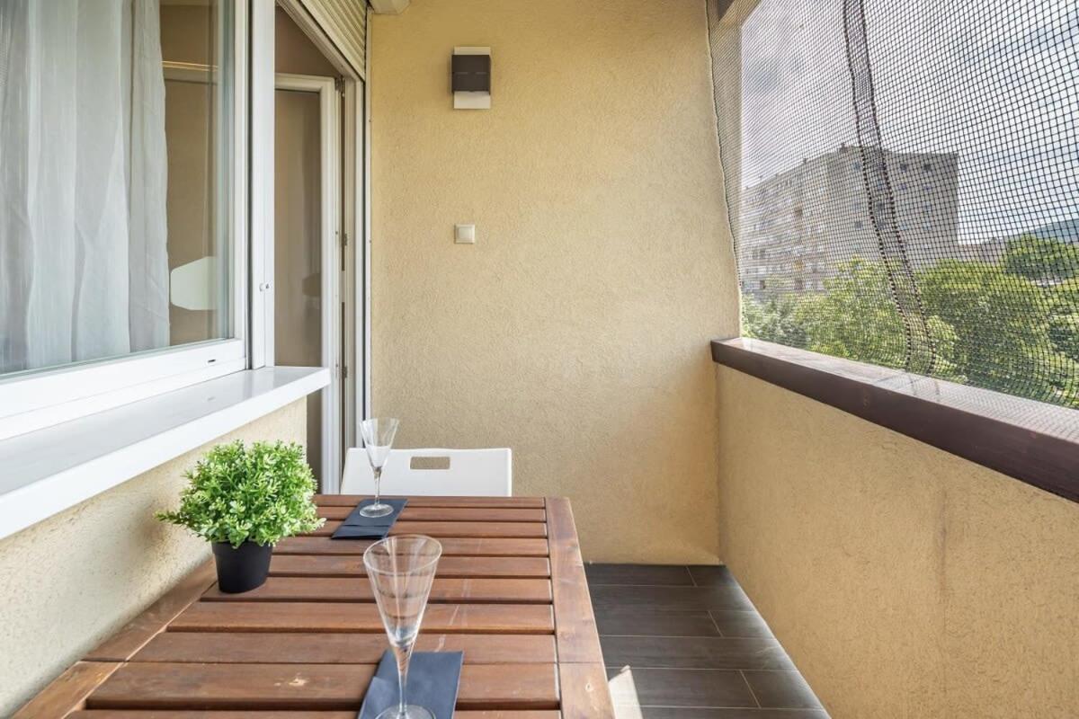 Cozy Quiet Apartment With A Balcony ブダペスト エクステリア 写真